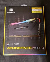 Corsair Vengeance RGB Pro DDR4 16 GB (2x8) 2933 MHz