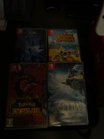 PACK NINTENDO SWITCH + 4 juegos  for sale