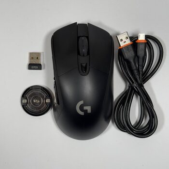 Logitech G703 LIGHTSPEED Wireless Gaming Mouse with HERO Sensor