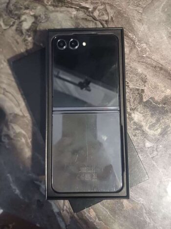 Samsung Galaxy Z Flip 5G Mystic Grey for sale