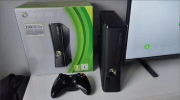 Xbox 360S 250GB + Mando + Caja