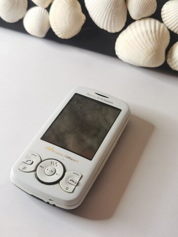 Get Sony ericsson w100i