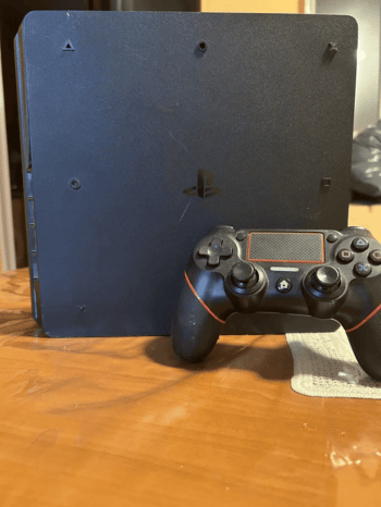  PS4 Slim 1TB + Mando