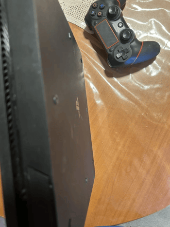 PS4 Slim 1TB + Mando