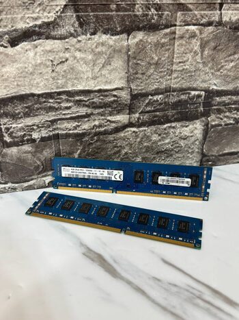 SK Hynix 8 GB (2 x 4 GB) DDR3-1600 Blue / Black PC RAM