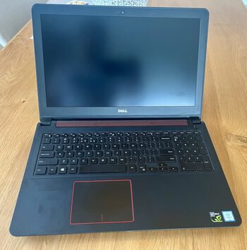 Dell Inspiron 15-7559 Gtx960m 250gb SSD + 1tb HDD