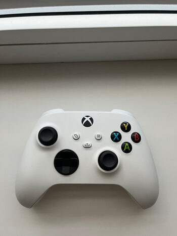 Xbox series S/X pultelis