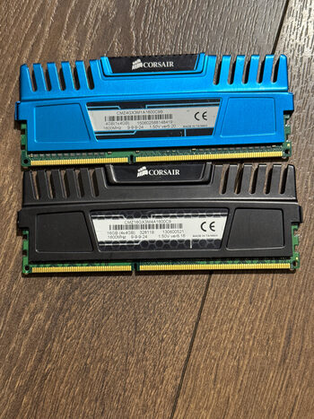 corsair 1600mhz, 8gb (2x4gb) komplektas