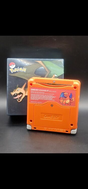 Nintendo gameboy charizard edition