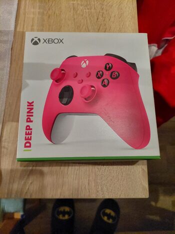 Mando Xbox Series. Deep Pink