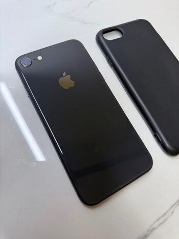 Get Apple iPhone 8 64GB Space Gray