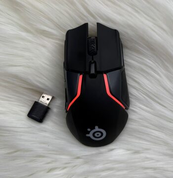 SteelSeries Rival 650 belaidė pelė