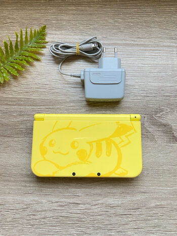 New 3DS XL pikachu + SD 32gb 