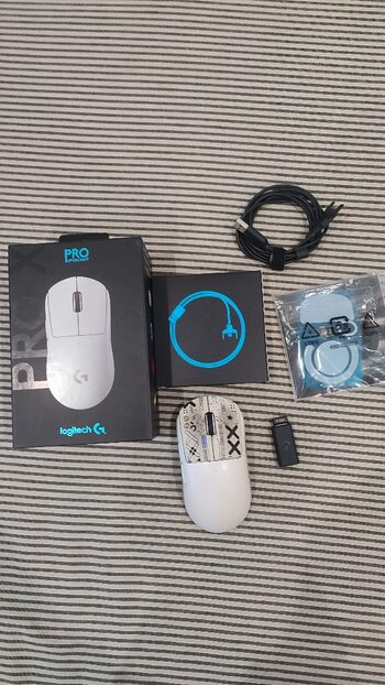 Bevielė logitech super light 