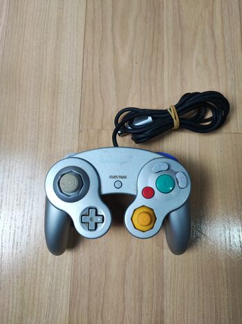 Mando Nintendo gamecube plata