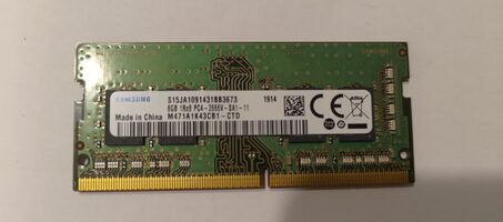 SAMSUNG 8GB 1Rx8 PC4 2666V