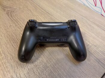 Redeem Playstation 4 Dualshock 4, V2 juodas originalus pultelis