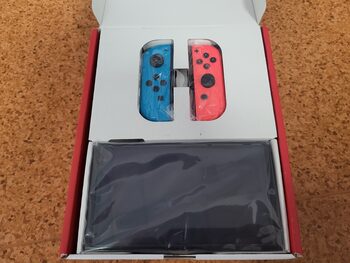 Nintendo switch OLED + microSD 256GB ATRIŠTAS Lietuvių kalba