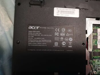 Acer Aspire 5050 Series 2GB Ram 30GB HDD.