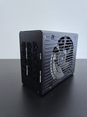 Corsair RM1000x ATX 1000 W 80+ Gold Modular PSU