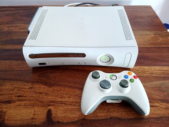 Consola XBOX 360 84GB r.g.h 3 - AURORA + mando