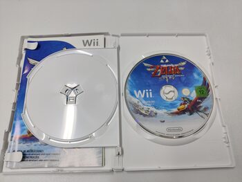 Get The Legend of Zelda: Skyward Sword Collector's Edition Wii