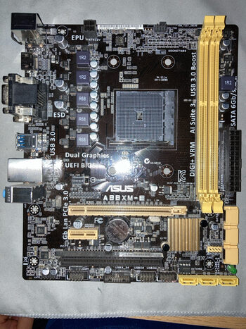 Asus A88XM-E AMD A88X Micro ATX DDR3 FM2+ 1 x PCI-E x16 Slots Motherboard