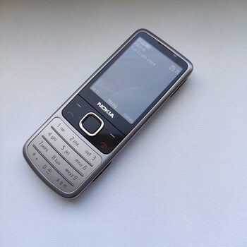 Redeem Nokia 6700 classic Matte metallic