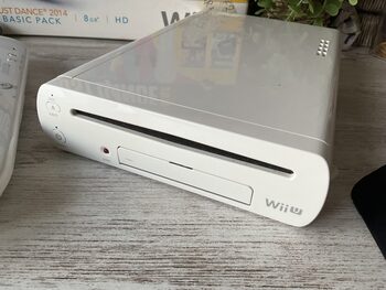  Wii U + Juegos + con caja y accesorios 