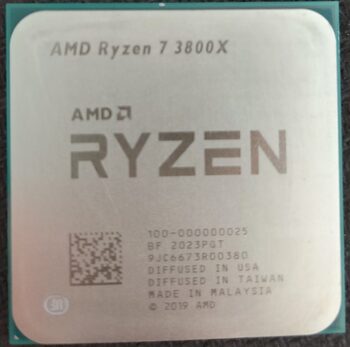 AMD Ryzen 7 3800X 3.9-4.5 GHz AM4 8-Core CPU