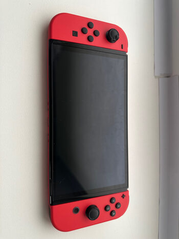 Nintendo Switch OLED Mario red