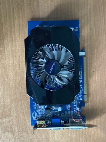 Gigabyte Radeon HD 6570 1 GB 670 Mhz PCIe x16 GPU