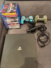 PS4 PRO 1TB + CAMERA + 14 GAMES