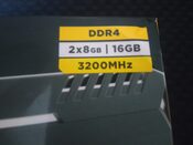 Corsair Vengeance LED 16 GB (2 x 8 GB) DDR4-3200 Black / White PC RAM