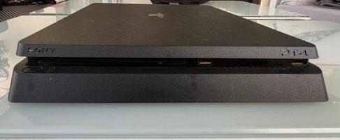 Consola PS4 slim  for sale