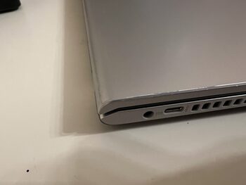 Asus Vivobook X515 15.6" - Core i3-1115g4 / 12gb /128GB