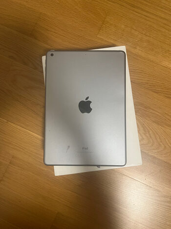 Apple iPad 9.7 128GB Wi-Fi Space Gray (2017)
