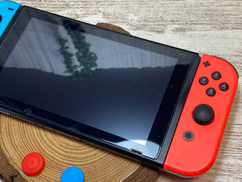 Get Nintendo Switch con Accesorios (protector de pantalla) 