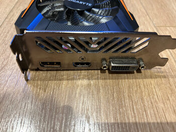 Gigabyte GeForce GTX 1050 2 GB 1354-1493 Mhz PCIe x16 GPU