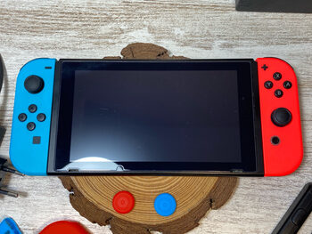 Buy Nintendo Switch con Accesorios (protector de pantalla) 