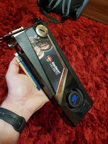 Sapphire Radeon HD 6970 2 GB PCIe x16 GPU