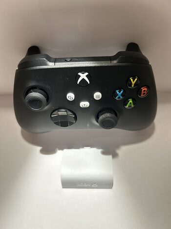 Xbox Series S|X Juodas/Baltas Pultelis