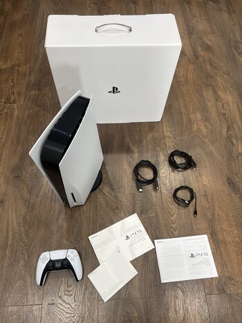 PlayStation 5, Black & White, 825GB/Su garantija