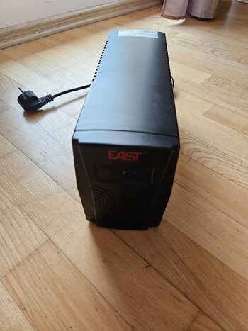 EAST UPS 600VA/360W