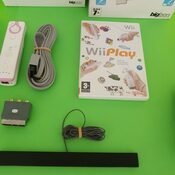 Pack Consola WII, Mando, WII Play y 2 Packs de Accesorios nuevos.