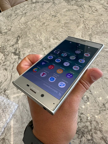 Sony Xperia XZ 64GB Platinum for sale