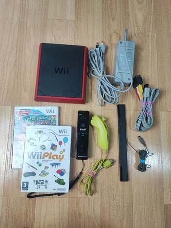 Nintendo Wii Mini, Black & Red, 512MB