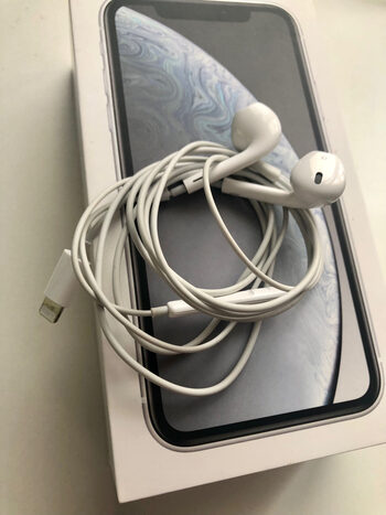 Apple iPhone XR 64GB White