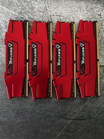 G. Skill Ripjaws V Red 32 GB (4x8 GB) DDR4 3000 PC4-24000 CL15