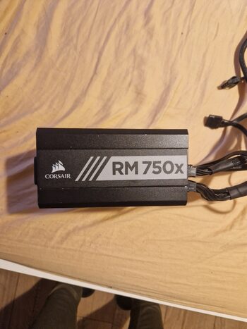 Corsair RM750x ATX 750 W 80+ Gold Modular PSU